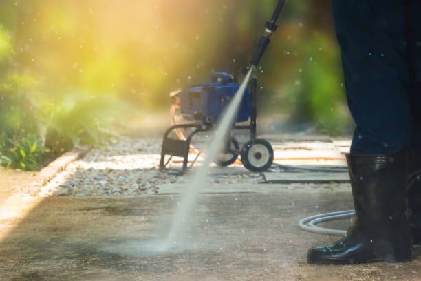 Isanti, MN Pressure Washing Services Company